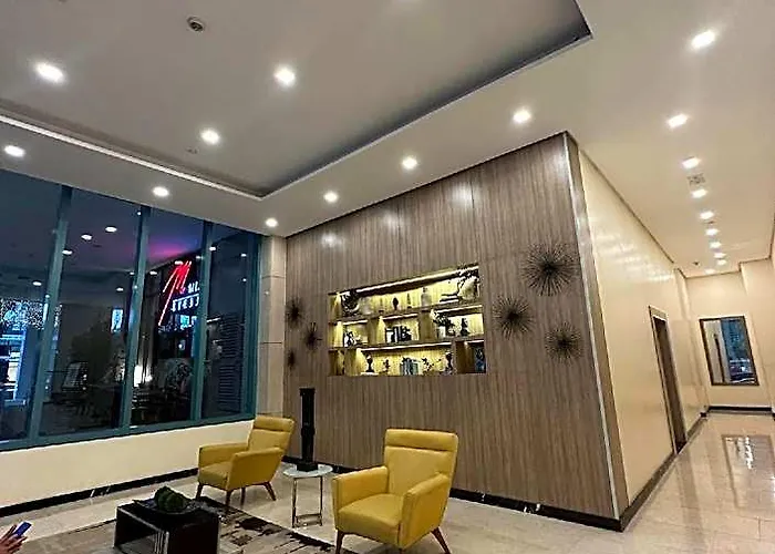 호텔 Christine Ph Bgc Uptown Across Grand Hyatt